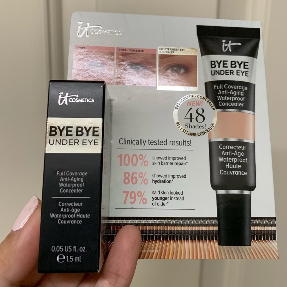 IT COSMETICS Bye bye under eye concealer